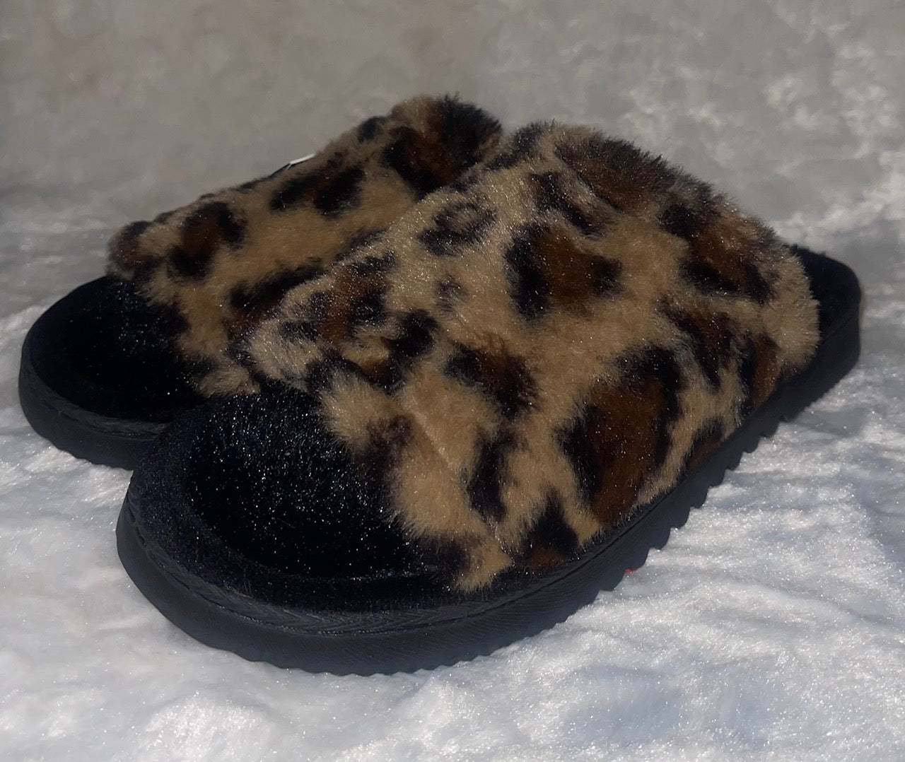 Cheetah Fur Slides