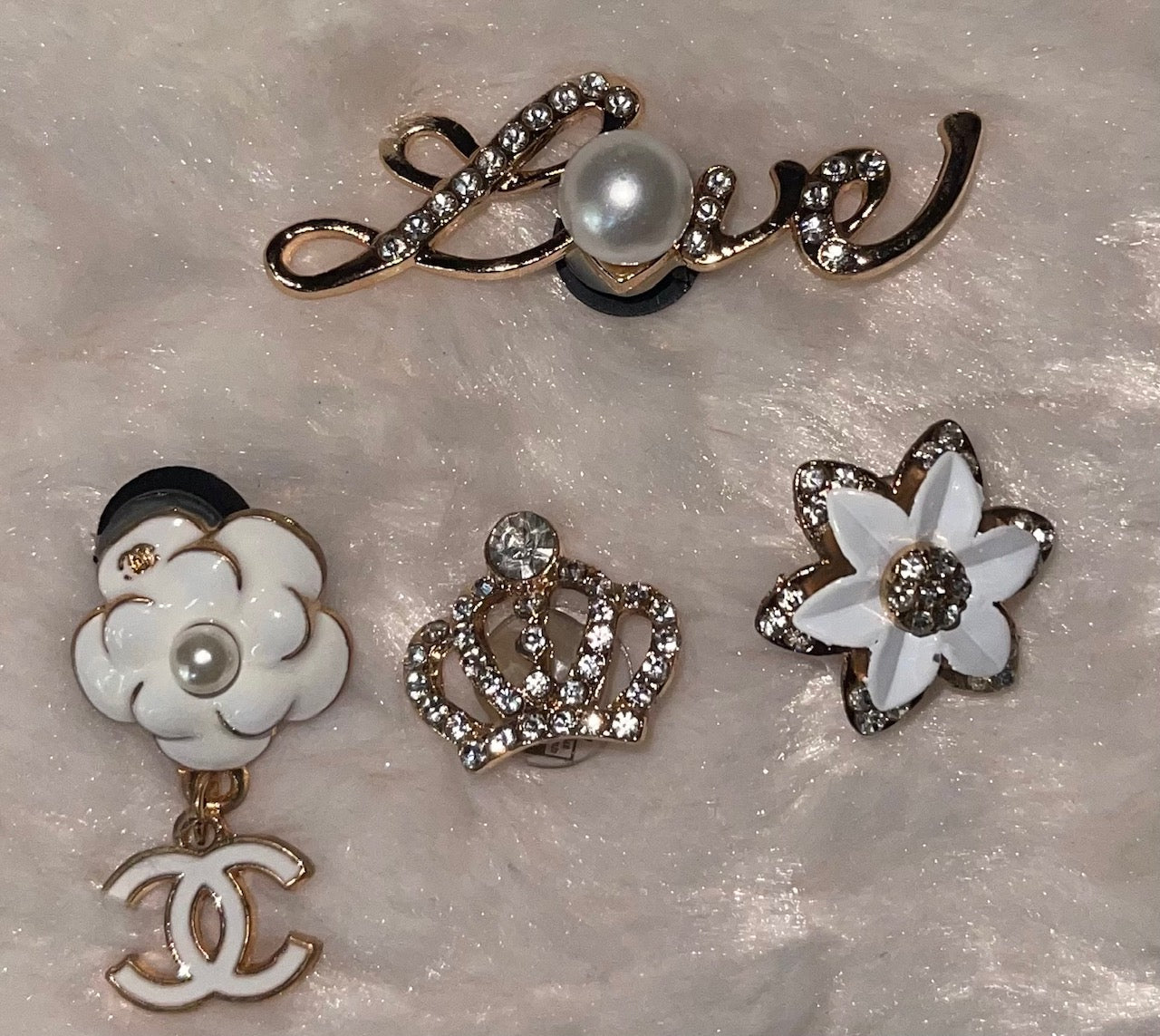 Chanel White (4 Pack)