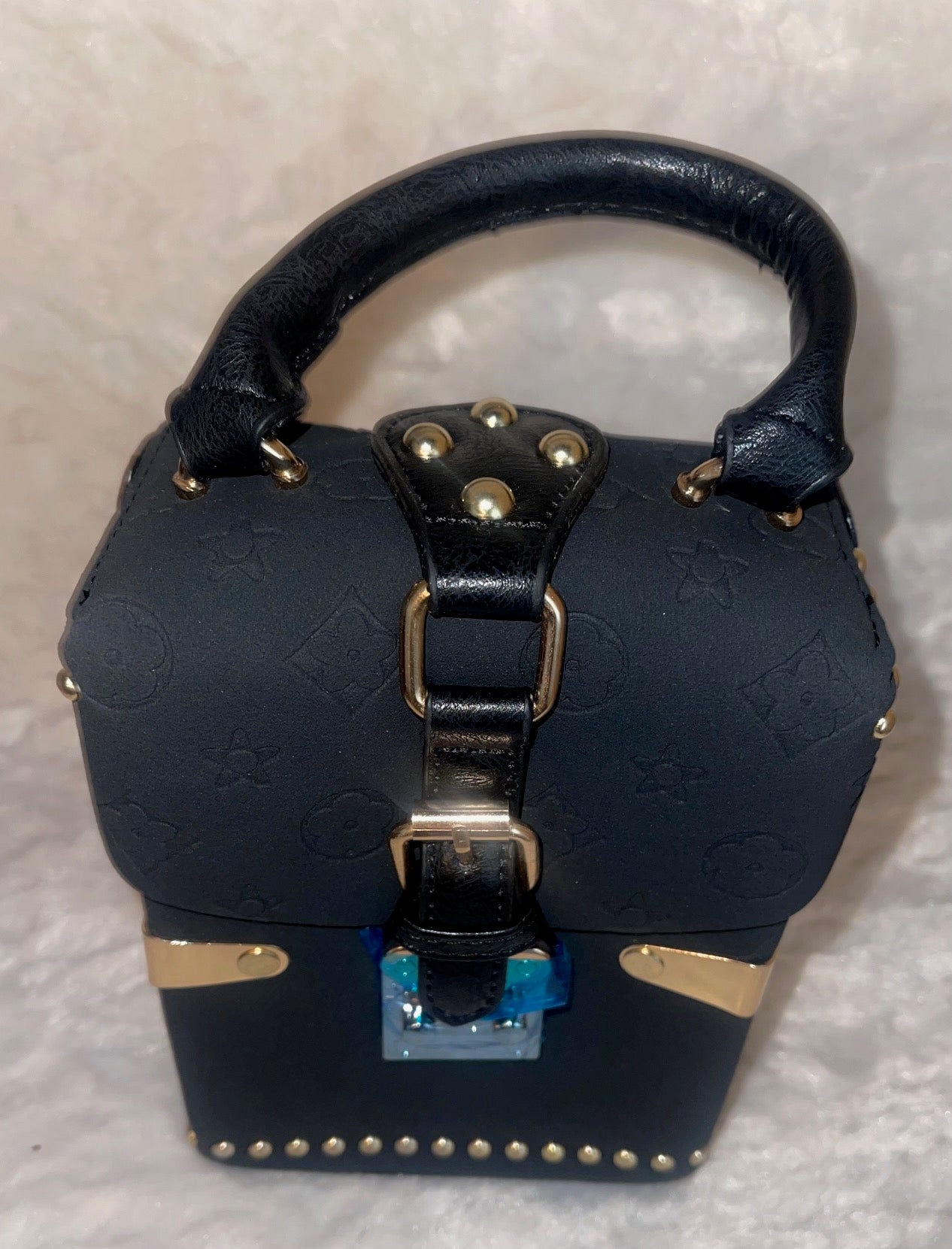 Black LV