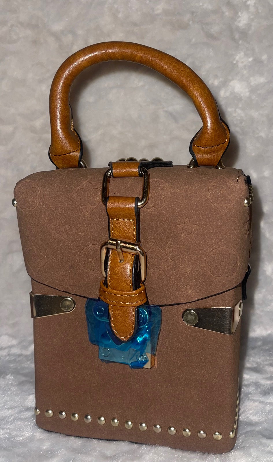 Brown LV